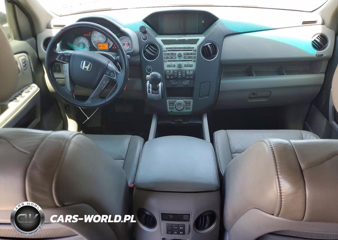 2011 Honda Pilot Touring VIN:5FNYF4H98BB051794 - 8