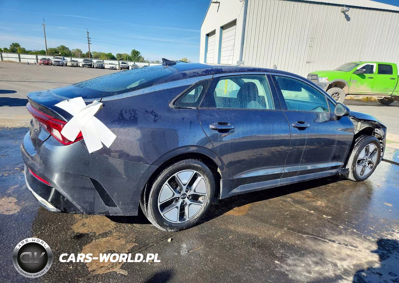 2022 Kia K5 Lxs VIN:5XXG14J25NG120322 - 3