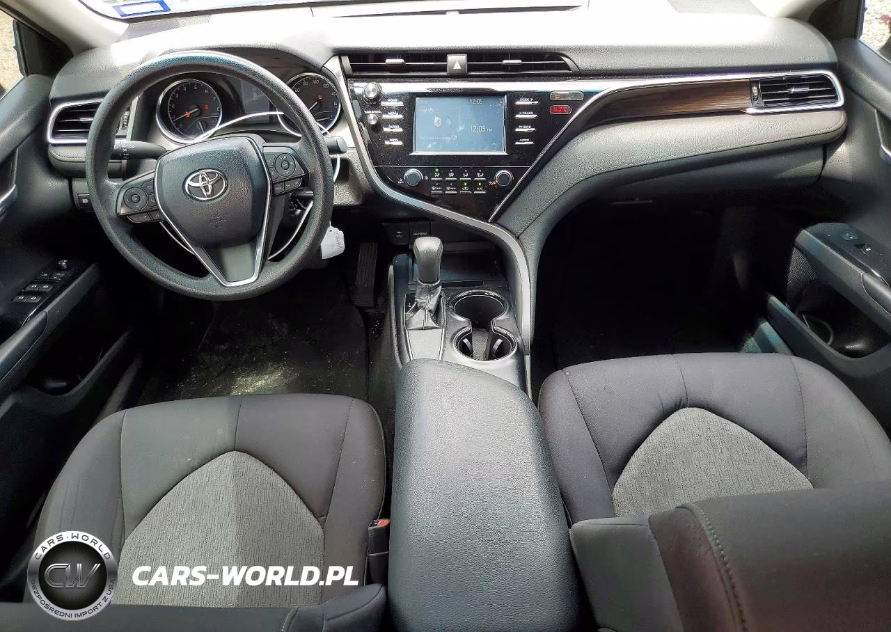 2018 Toyota Camry Le VIN:4T1B11HK4JU058426 - 8