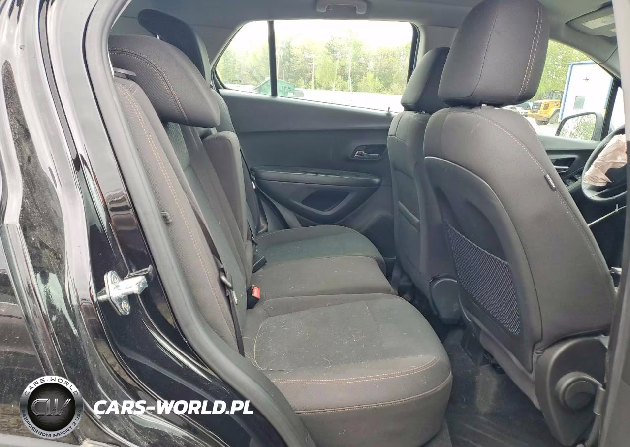 2021 Chevrolet Trax Ls VIN:KL7CJNSB2MB335032 - 10