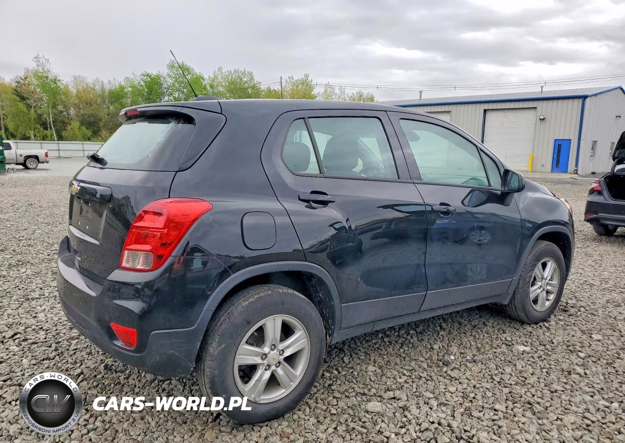2021 Chevrolet Trax Ls VIN:KL7CJNSB2MB335032 - 3