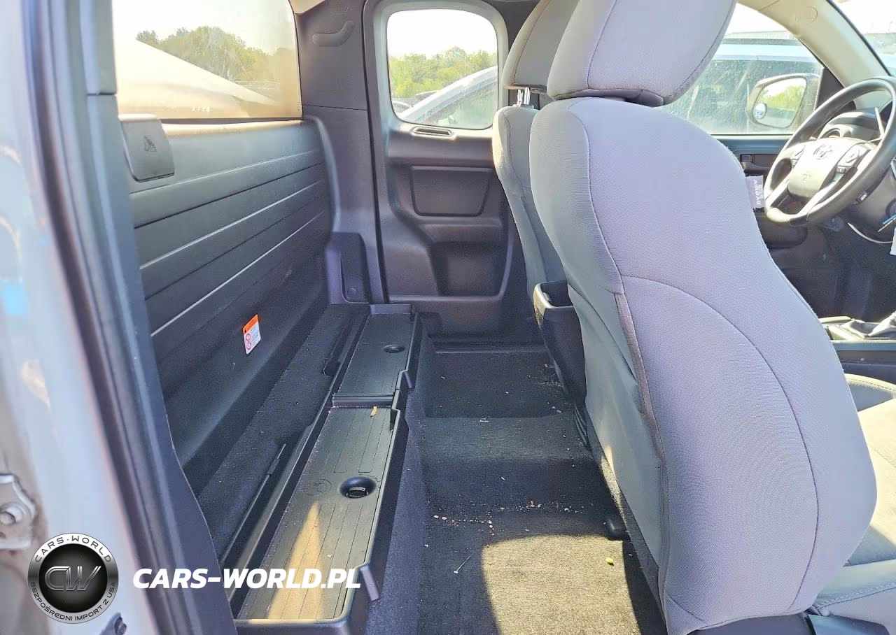 2019 Toyota Tacoma Sr VIN:5TFRX5GN6KX162078 - 10