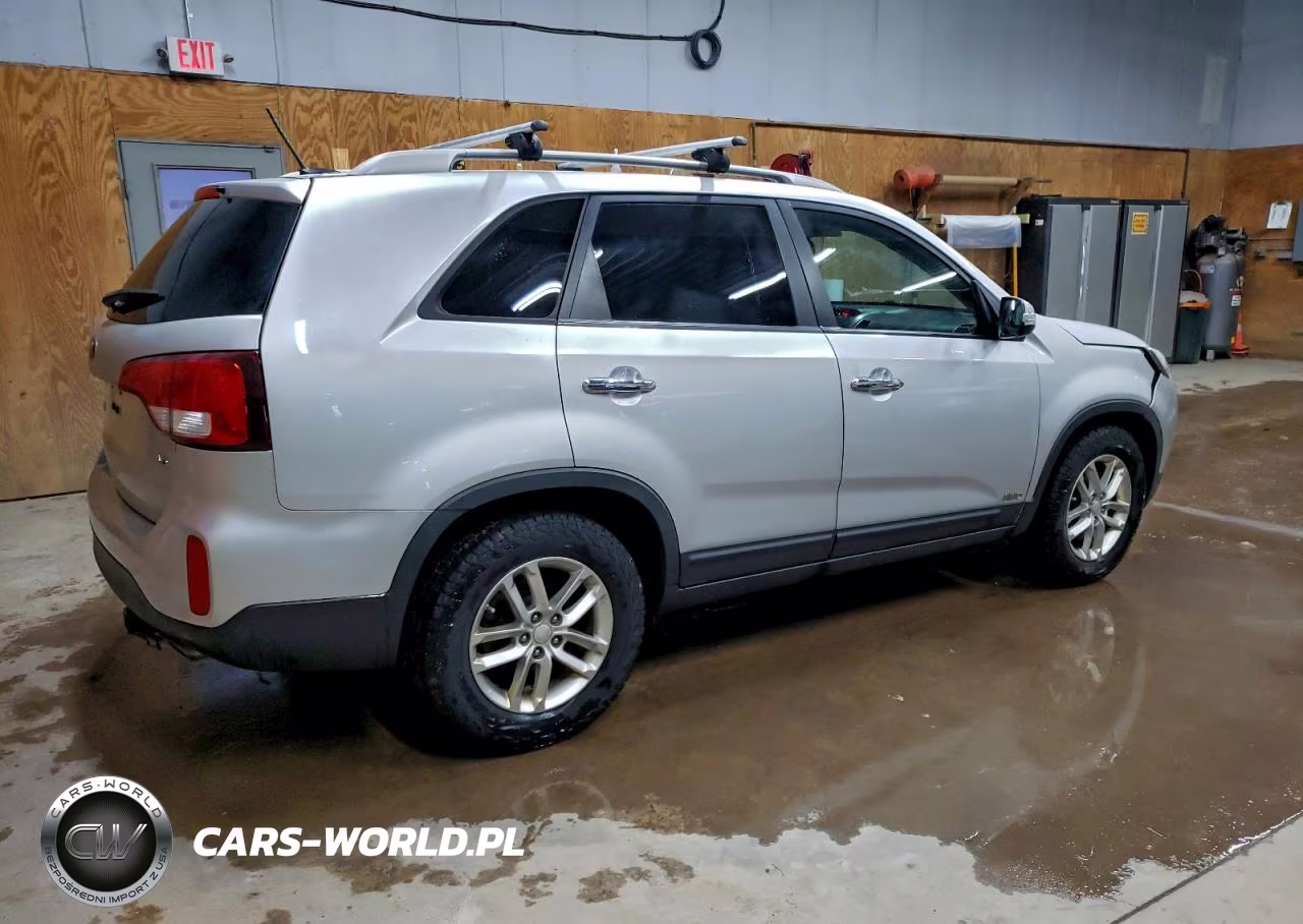 2015 Kia Sorento Lx VIN:5XYKTDA78FG602196 - 3