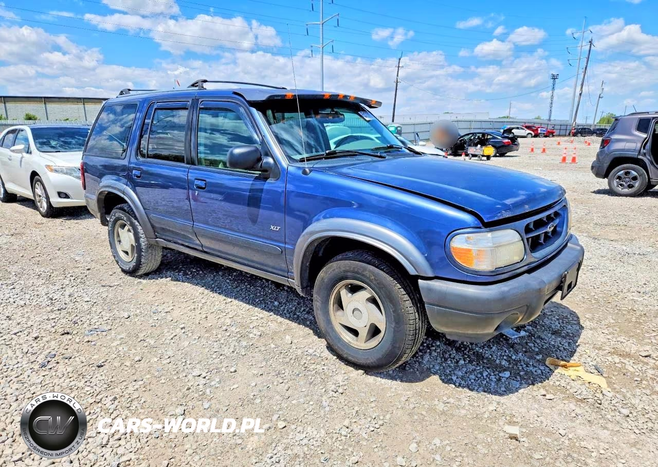 2001 Ford Explorer Xlt VIN:1FMZU73E81ZA33607 - 4