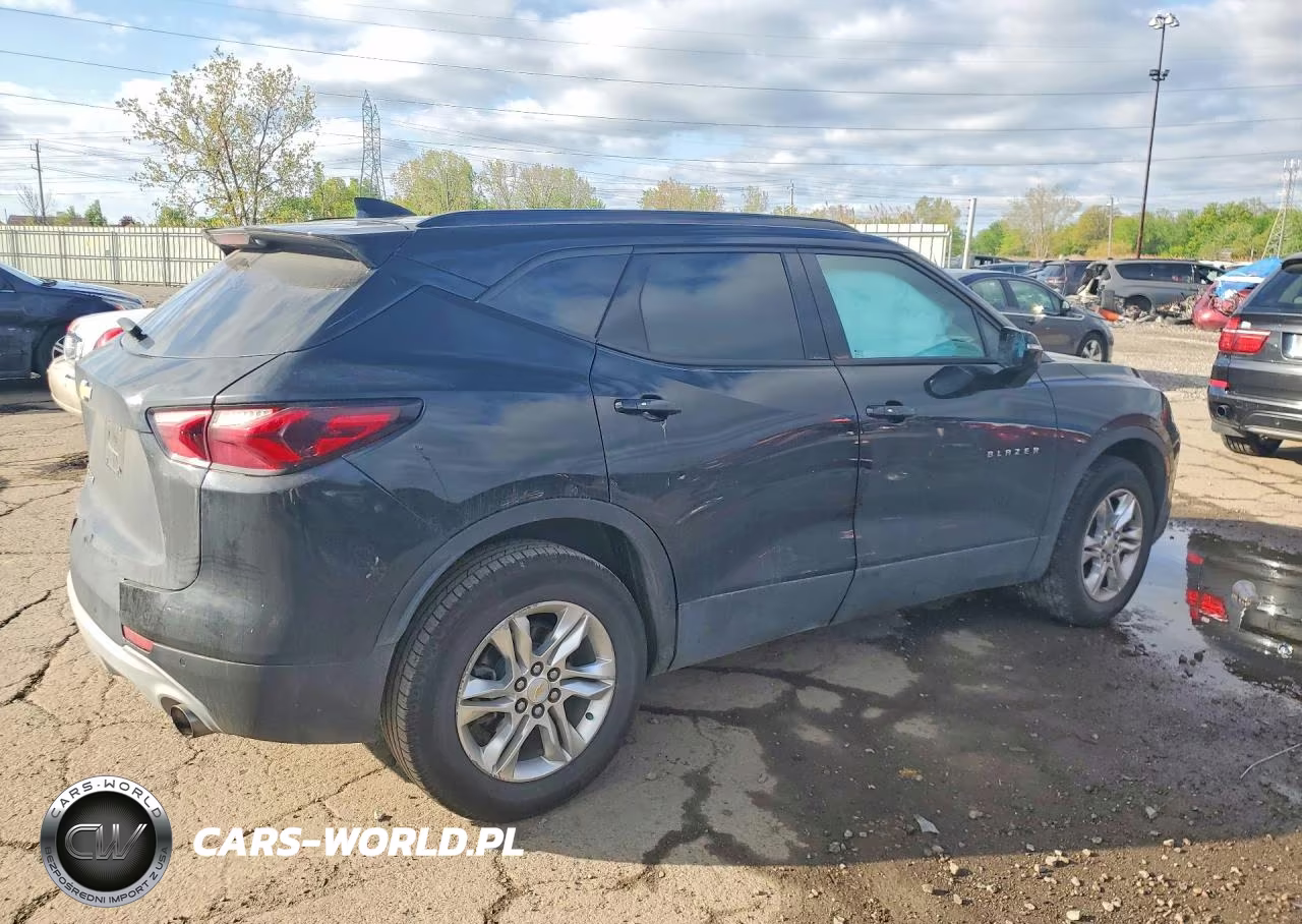 2019 Chevrolet Blazer 1Lt VIN:3GNKBBRA4KS687836 - 3