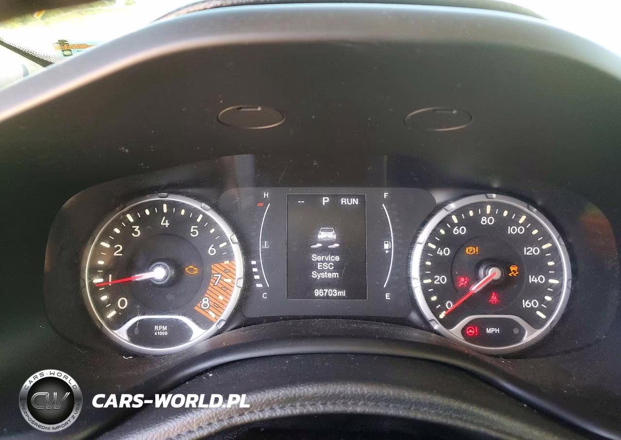 2020 Jeep Renegade Latitude VIN:ZACNJABB9LPL43117 - 9