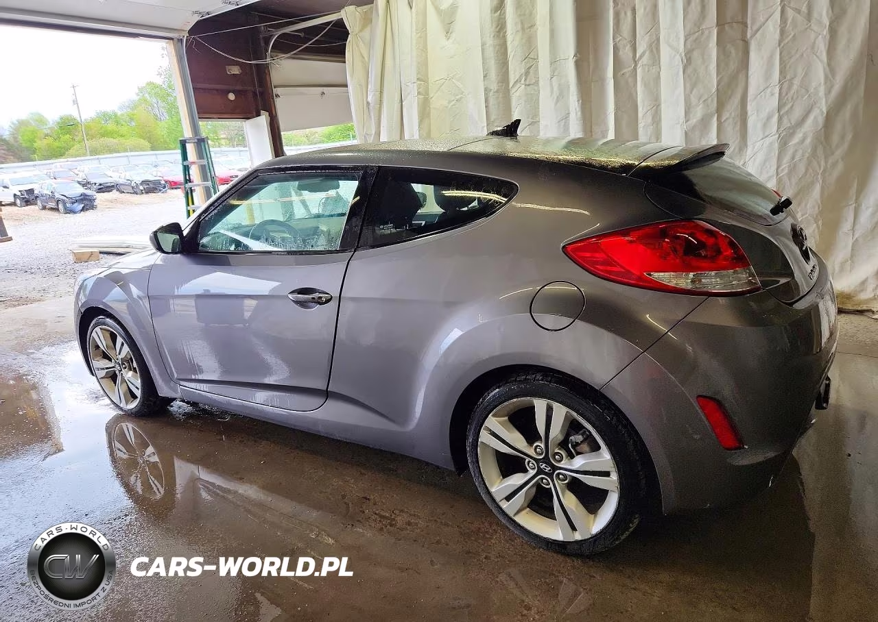 2012 Hyundai Veloster Base VIN:KMHTC6AD0CU070325 - 2
