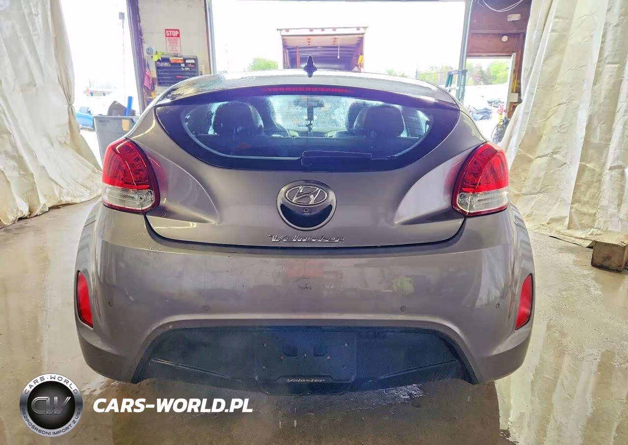 2012 Hyundai Veloster Base VIN:KMHTC6AD0CU070325 - 6