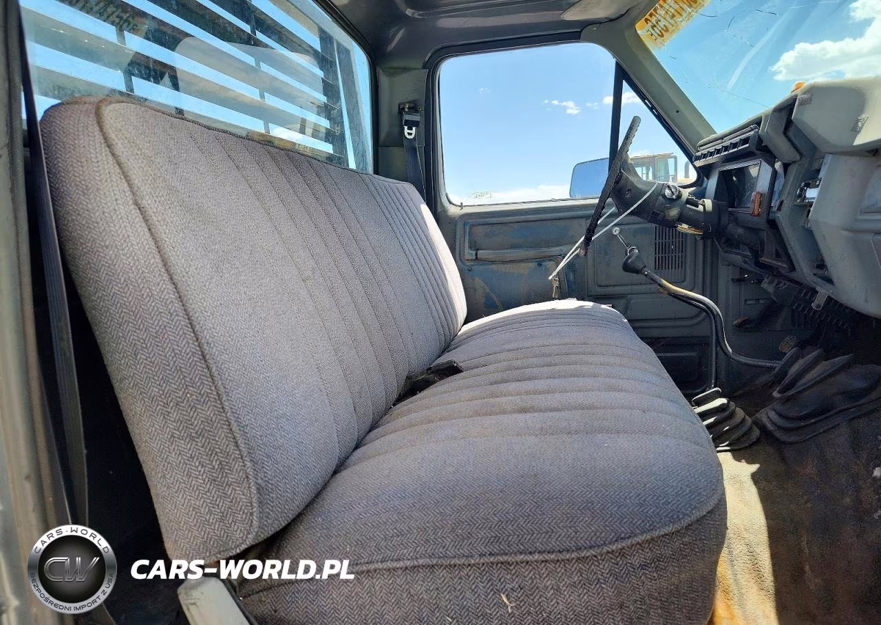 1986 Ford F250 VIN:1FTEF26N7GPB11780 - 10