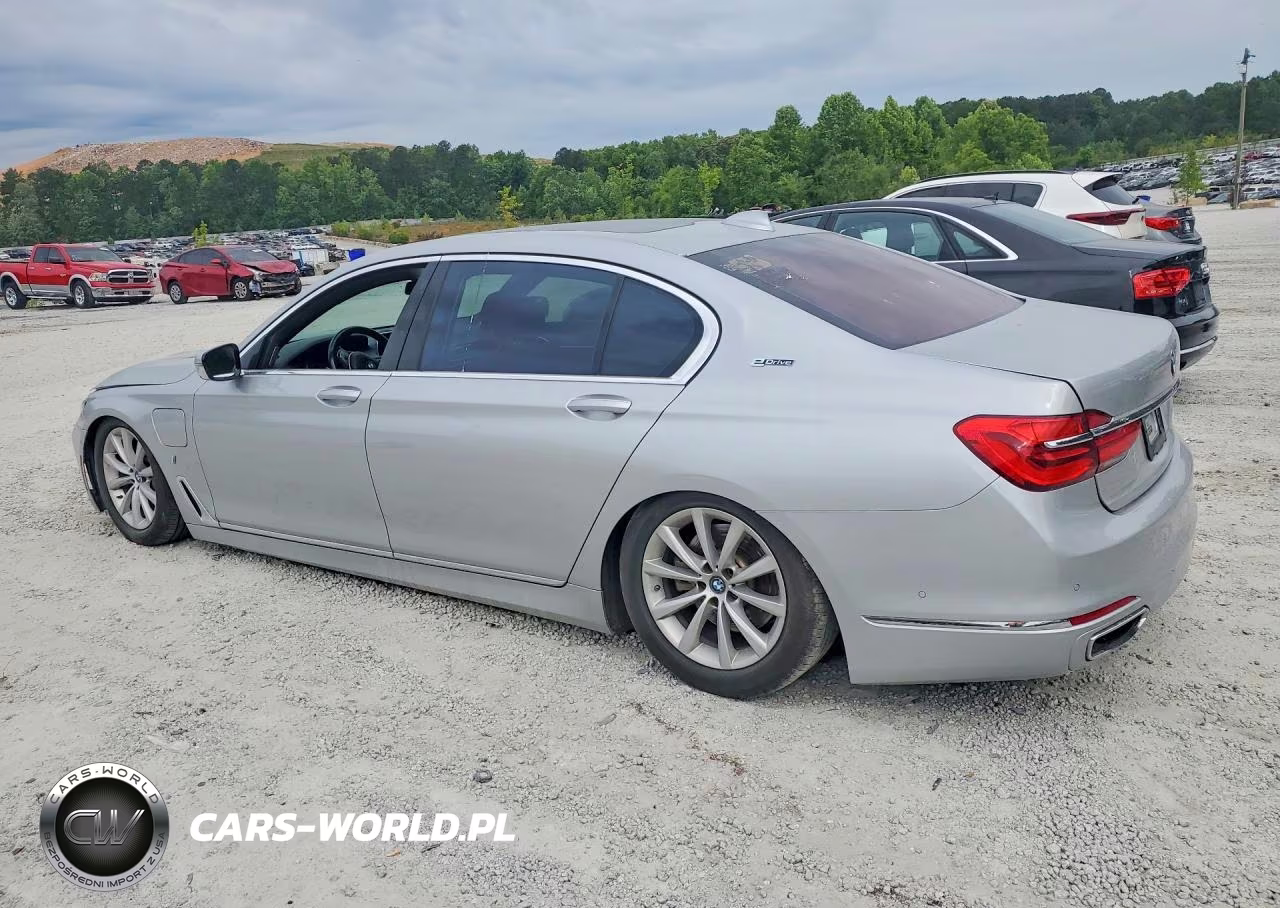 2018 BMW 740 Xe VIN:WBA7J2C50JG938391 - 2