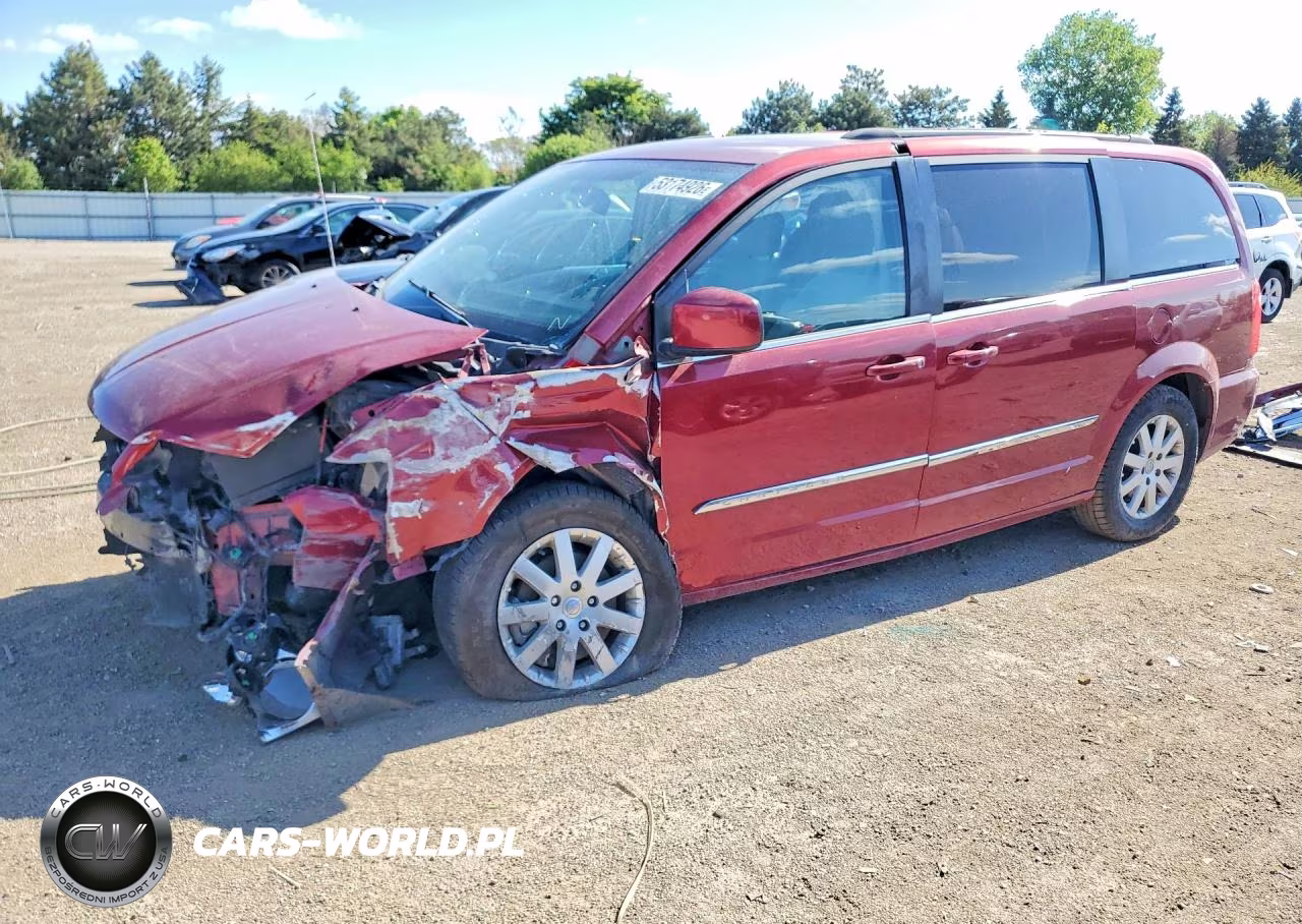 2014 Chrysler Town & Country Touring – zdjęcie 1 z 14
