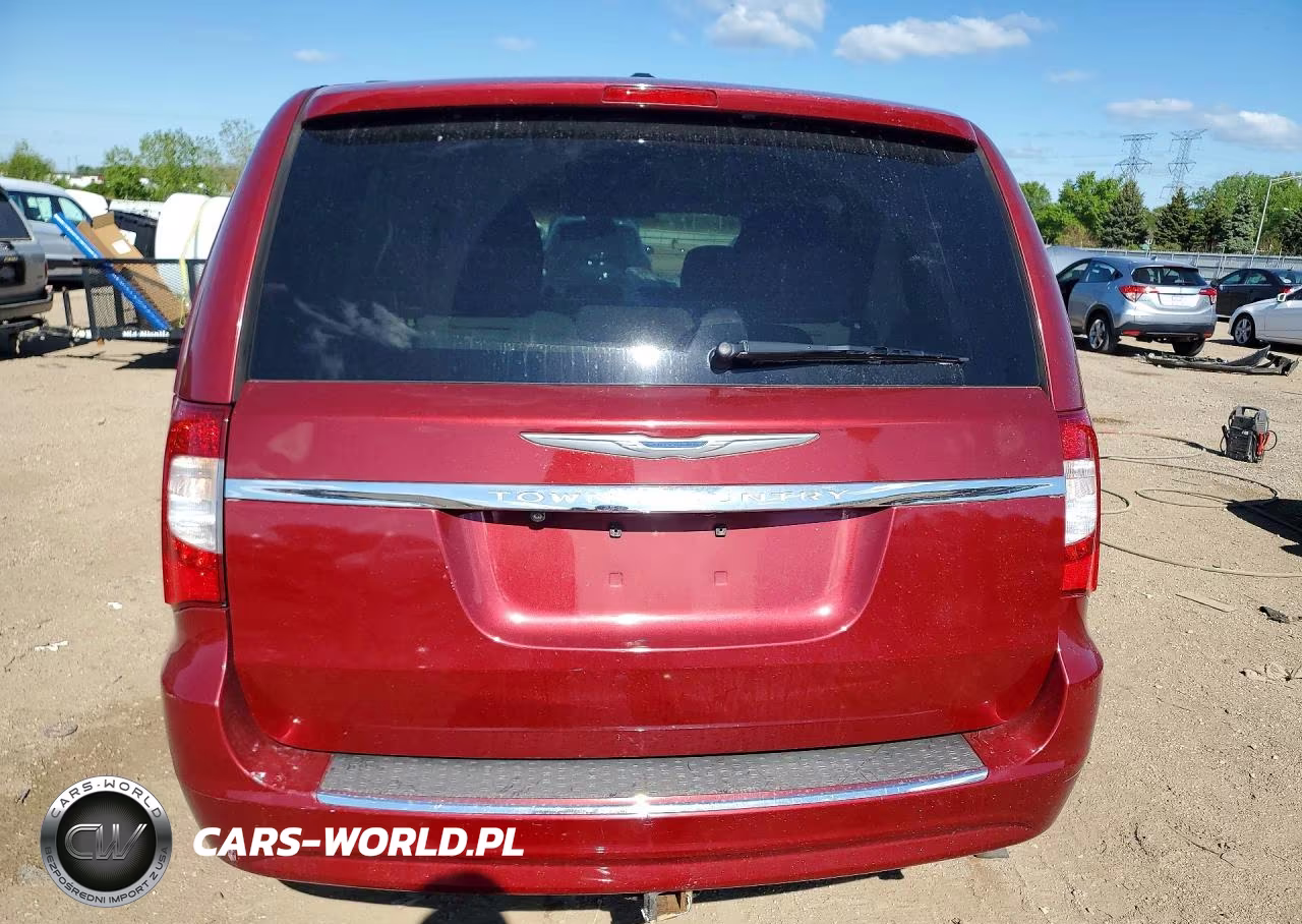 2014 Chrysler Town & Country Touring VIN:2C4RC1BG5ER408618 - 6