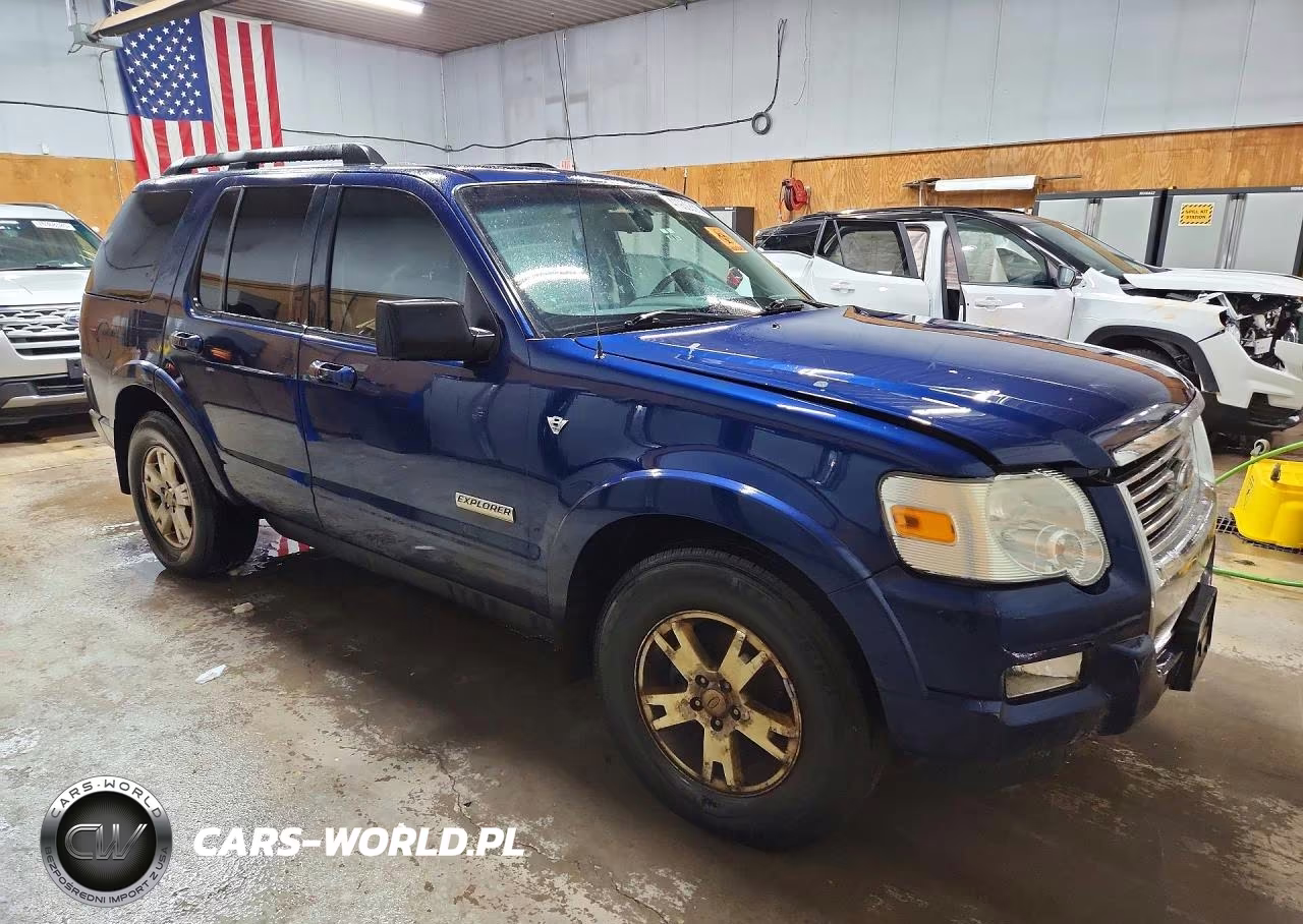 2008 Ford Explorer Xlt VIN:1FMEU73898UB14566 - 4