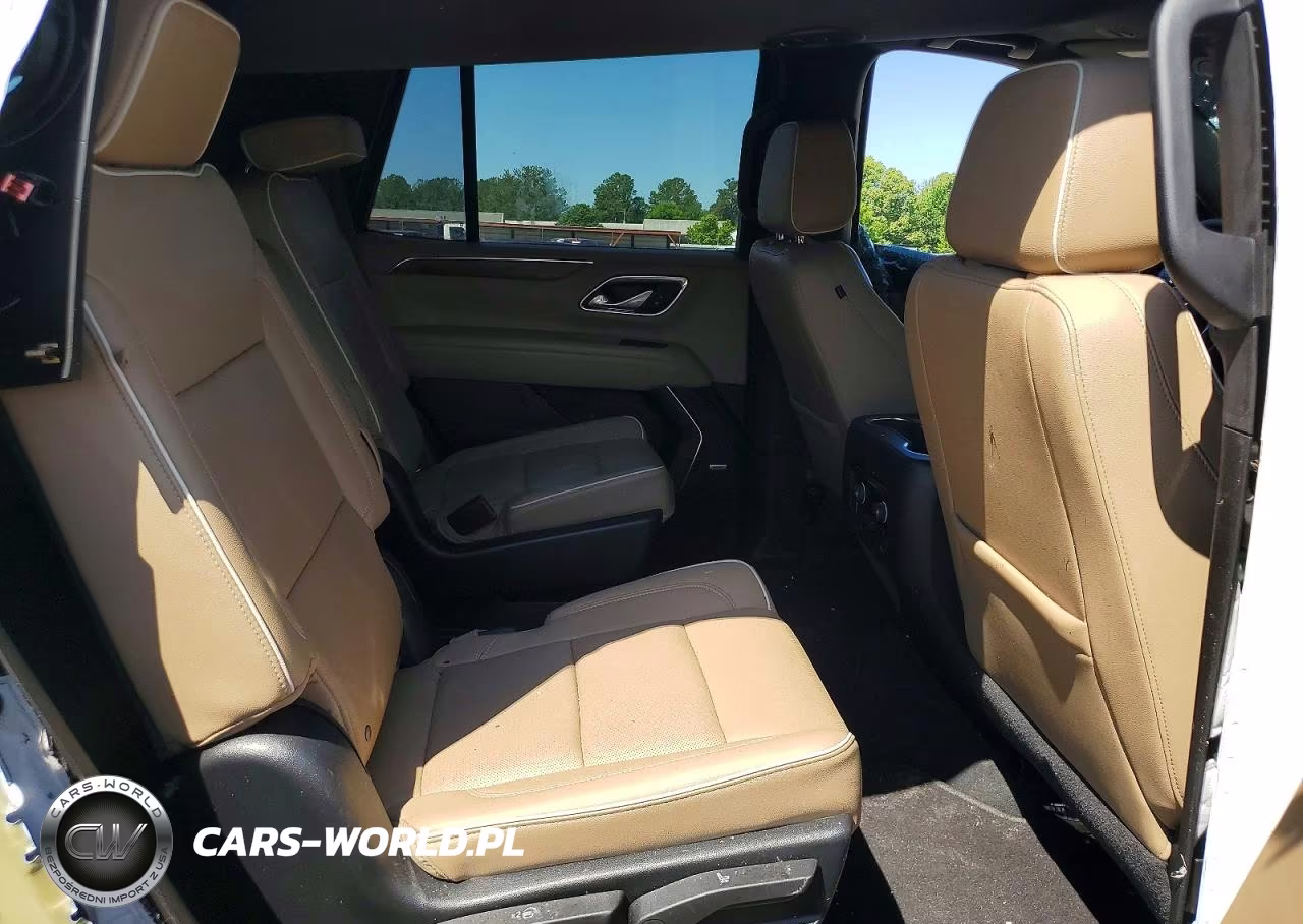 2021 Chevrolet Tahoe C1500 Premier VIN:1GNSCSKD5MR357937 - 11