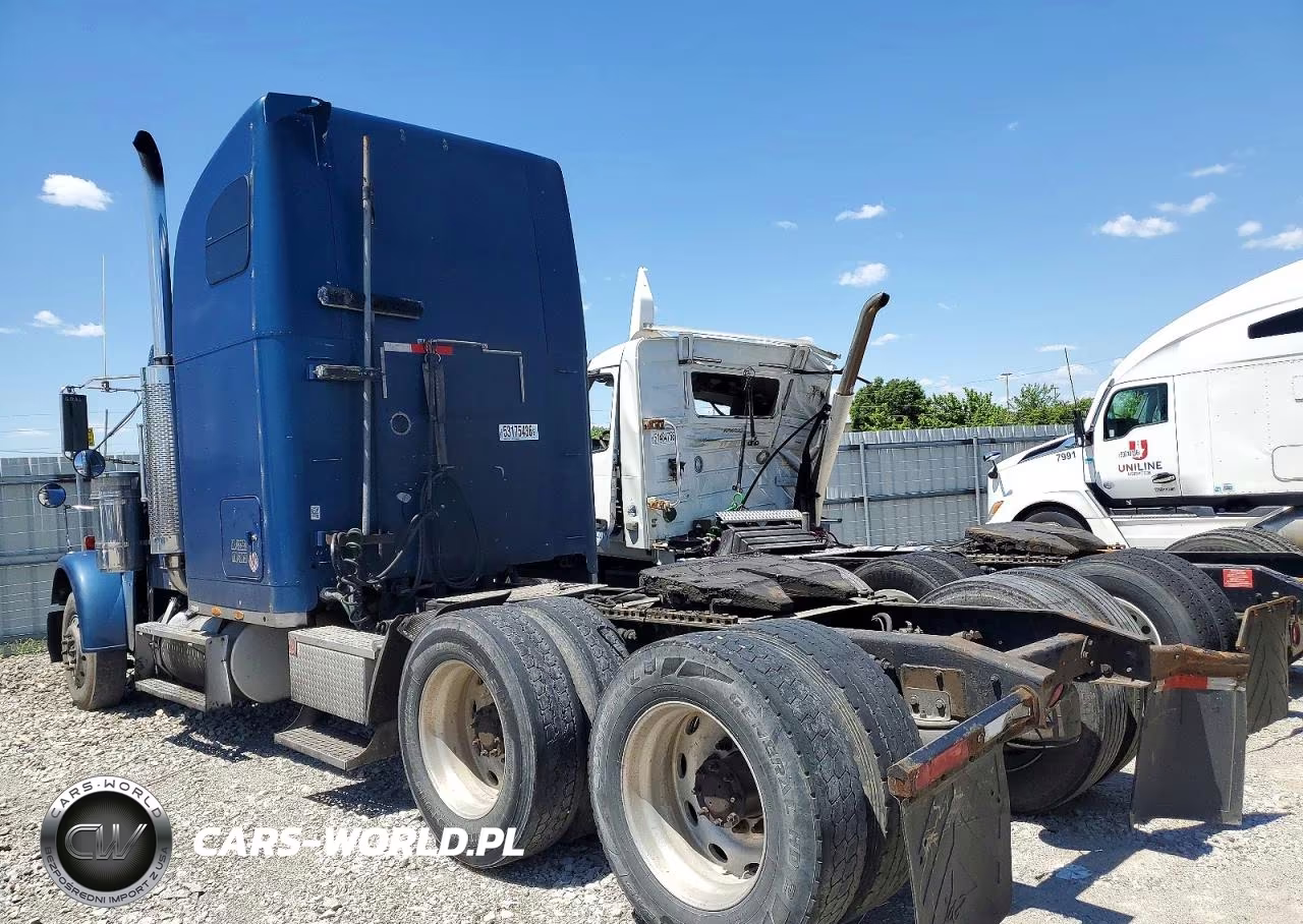 2000 Freightliner 108Sd VIN:1FUPCDYB4YPG54792 - 3