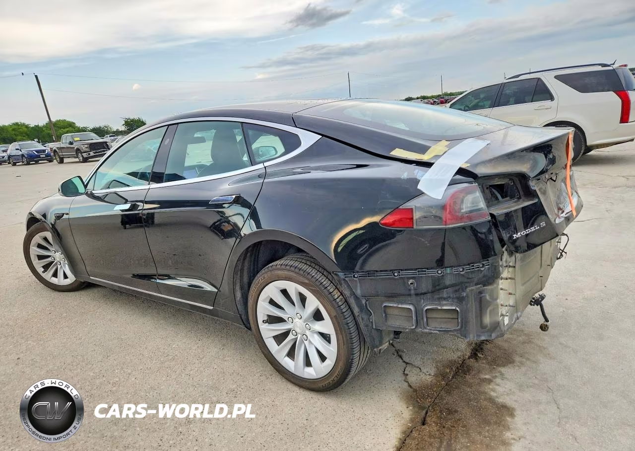 2017 Tesla Model S VIN:5YJSA1E12HF231203 - 2