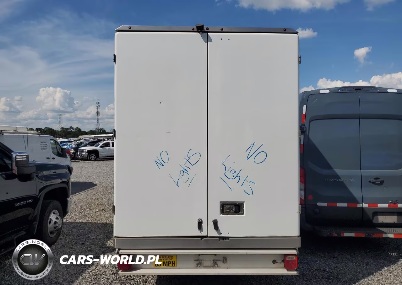 2020 Ford Transit Delivery Truck VIN:1FDBW5Z89LKA83400 - 6