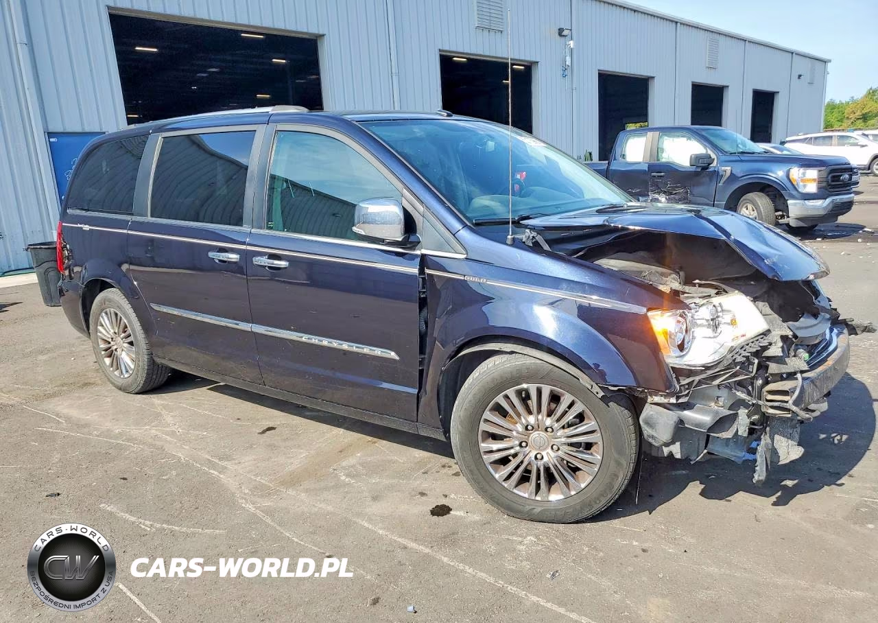 2011 Chrysler Town & Country Limited VIN:2A4RR6DG3BR667347 - 4