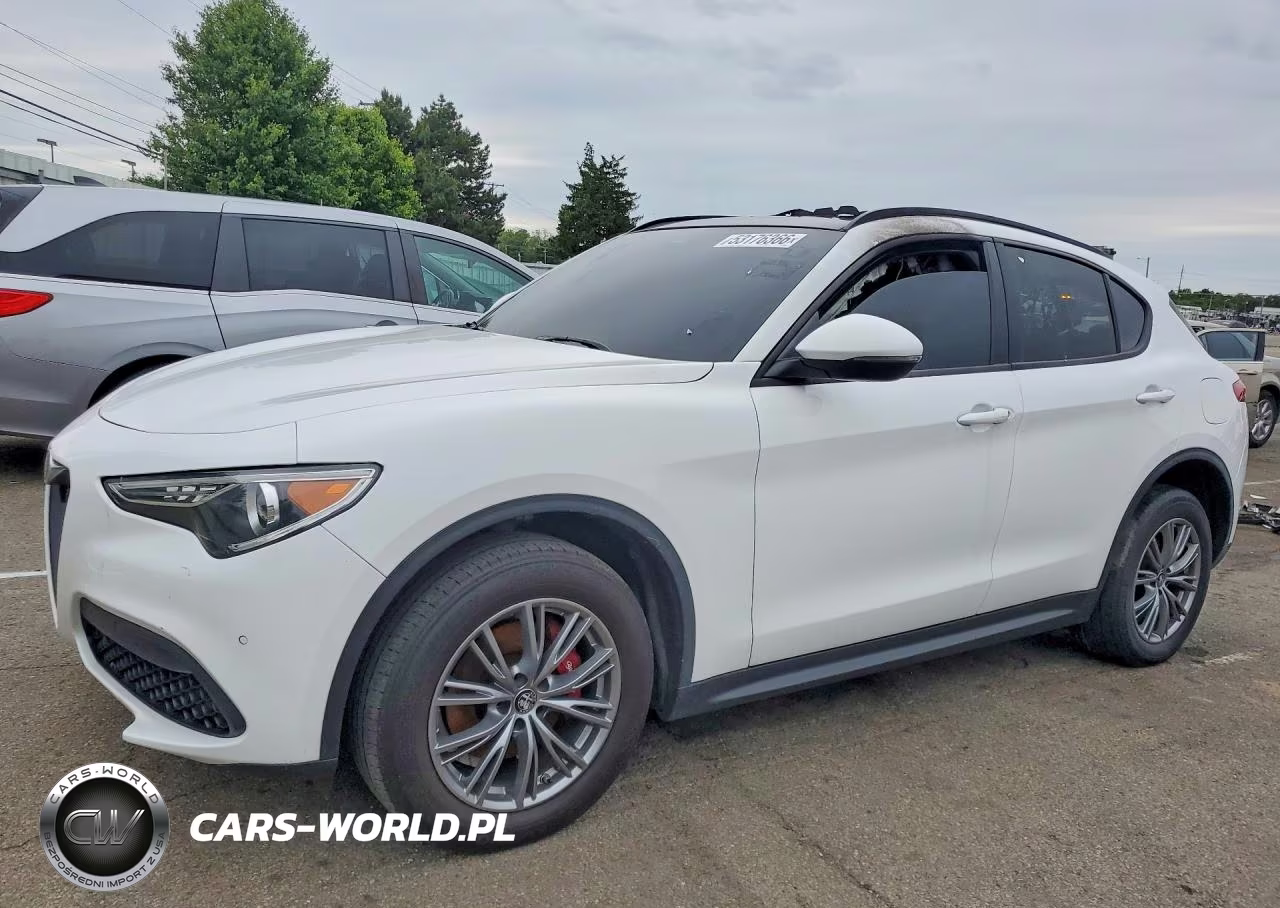 2022 Alfa Romeo Stelvio