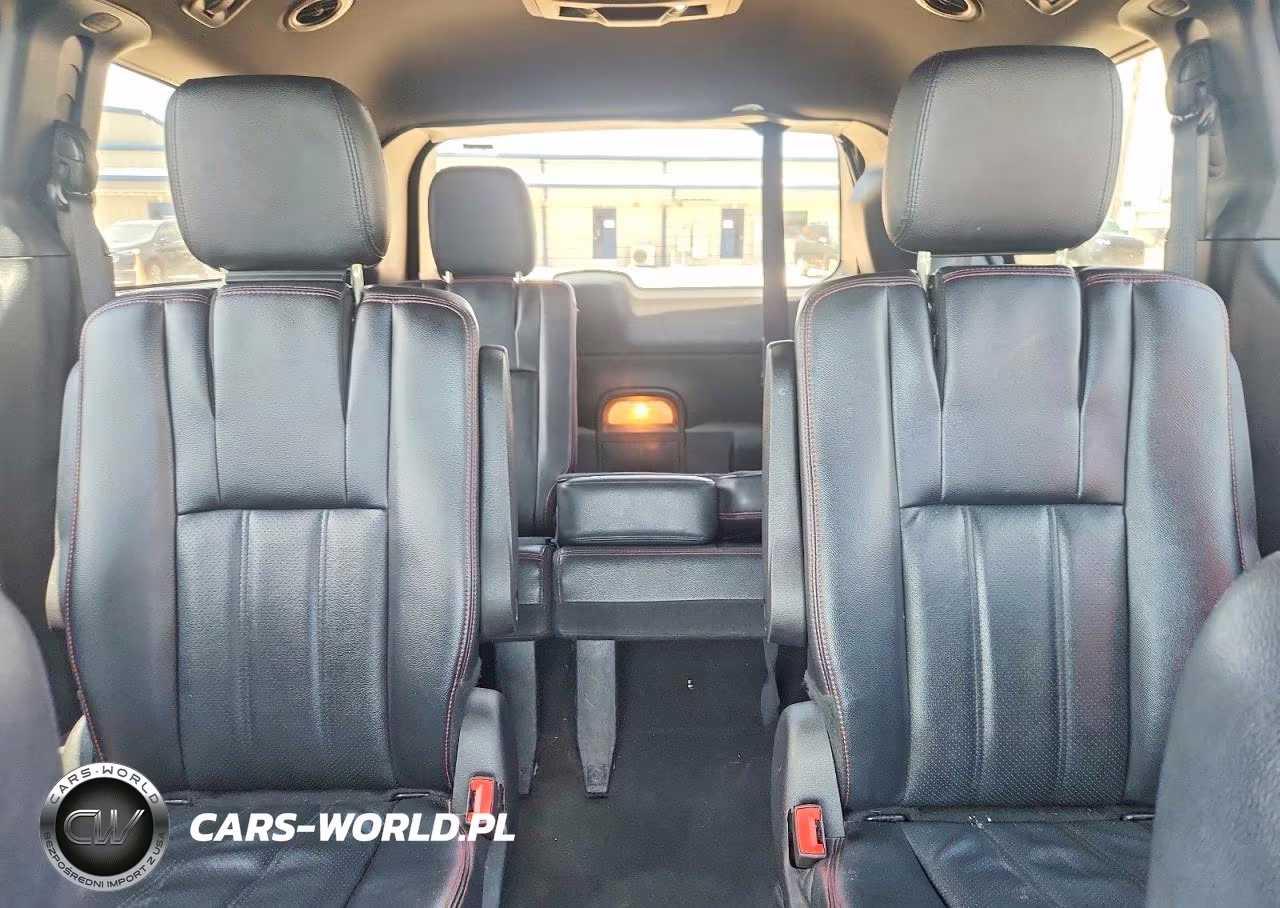 2019 Dodge Grand Caravan Gt VIN:2C4RDGEGXKR670769 - 10