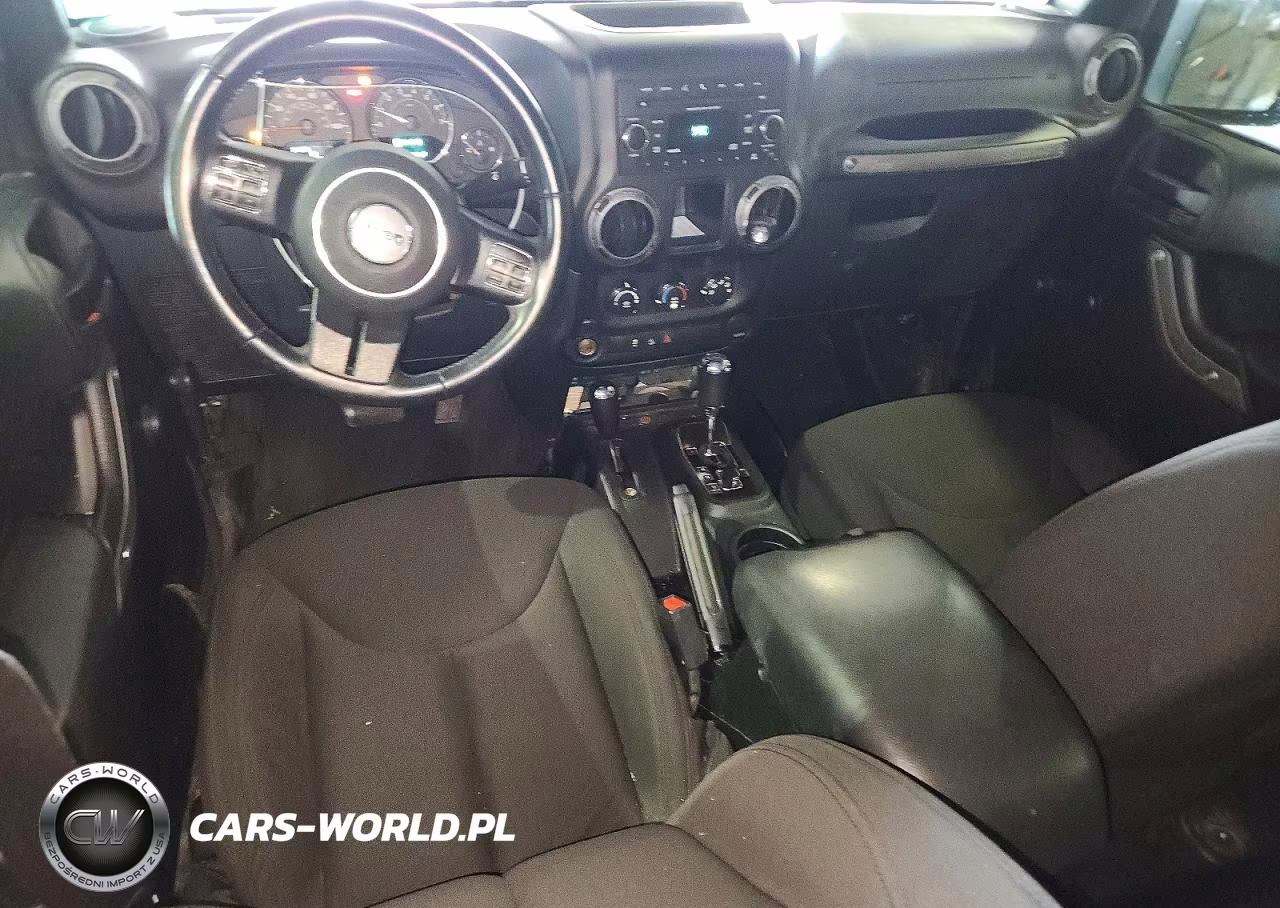 2017 Jeep Wrangler Unlimited Sport VIN:1C4BJWDG4HL587619 - 8