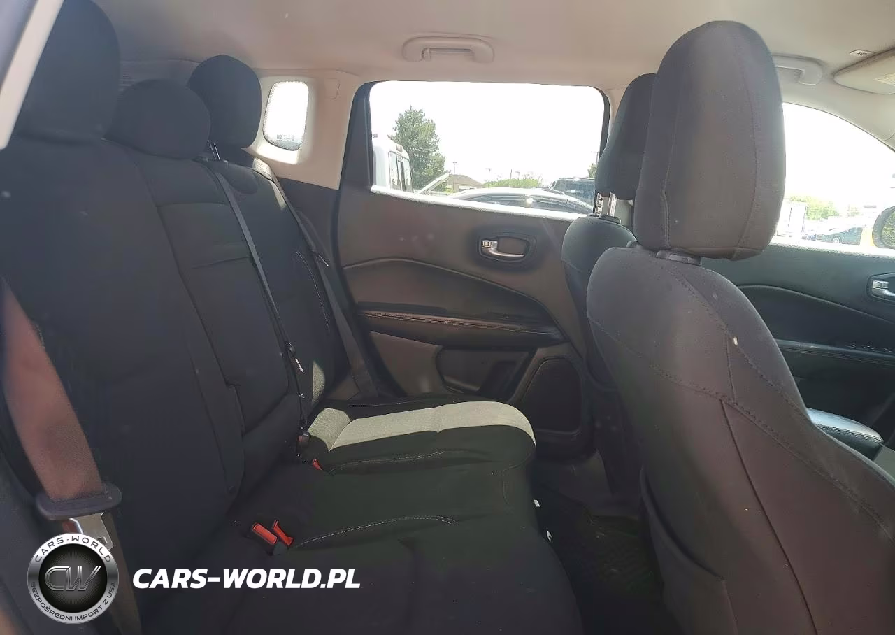 2018 Jeep Compass Sport VIN:3C4NJDAB1JT483349 - 11