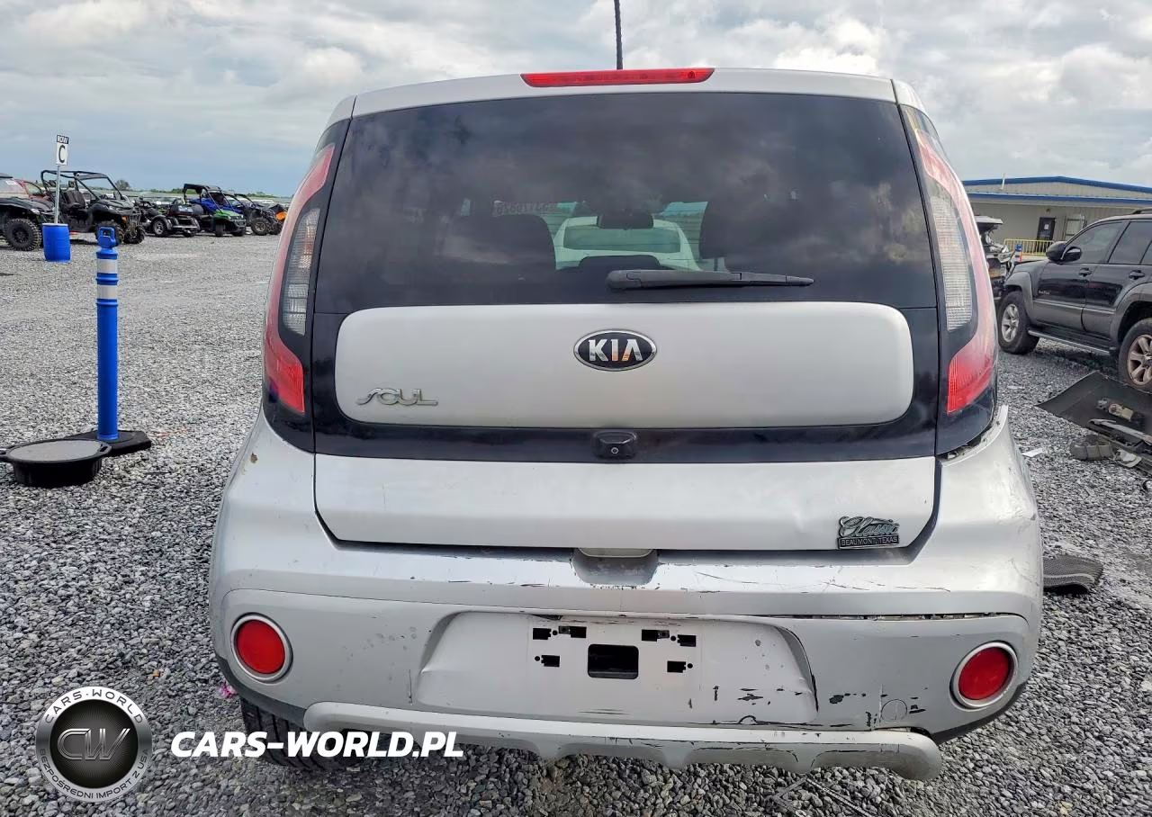 2017 Kia Soul + VIN:KNDJP3A53H7448053 - 6