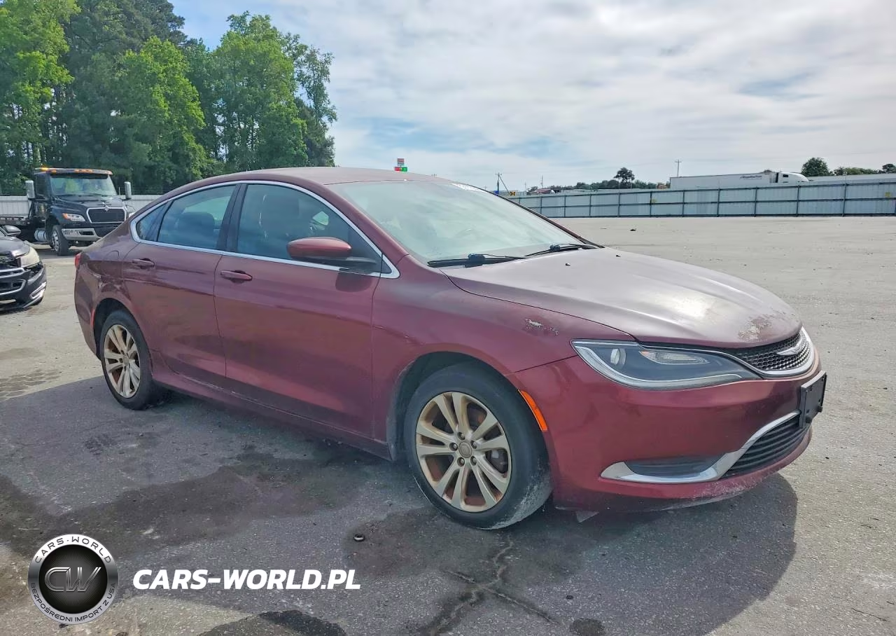 2015 Chrysler 200 Limited VIN:1C3CCCAB9FN745500 - 4