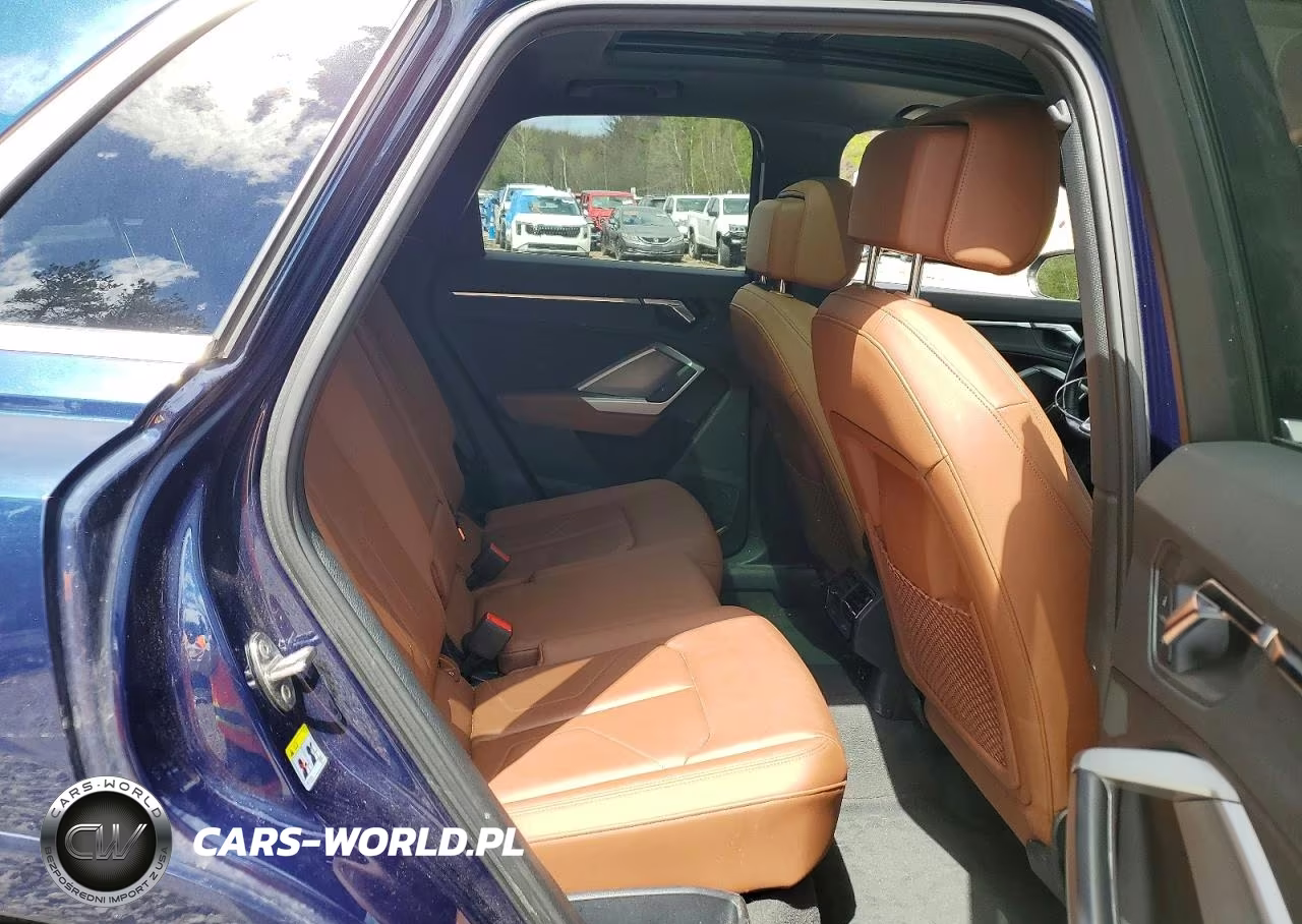 2020 Audi Q3 Premium VIN:WA1AECF34L1057951 - 11