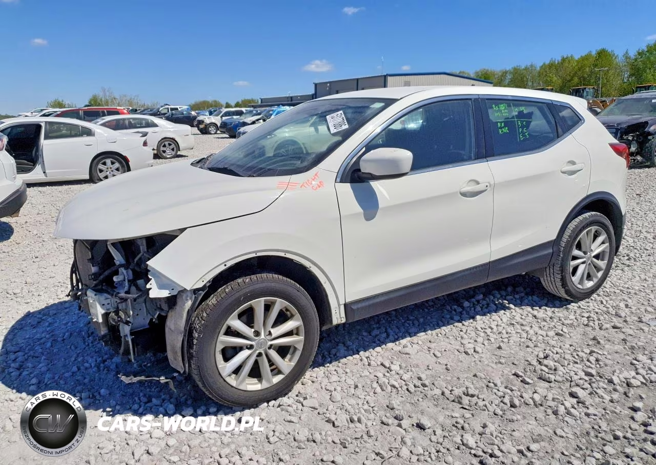 2017 Nissan Rogue Sport S