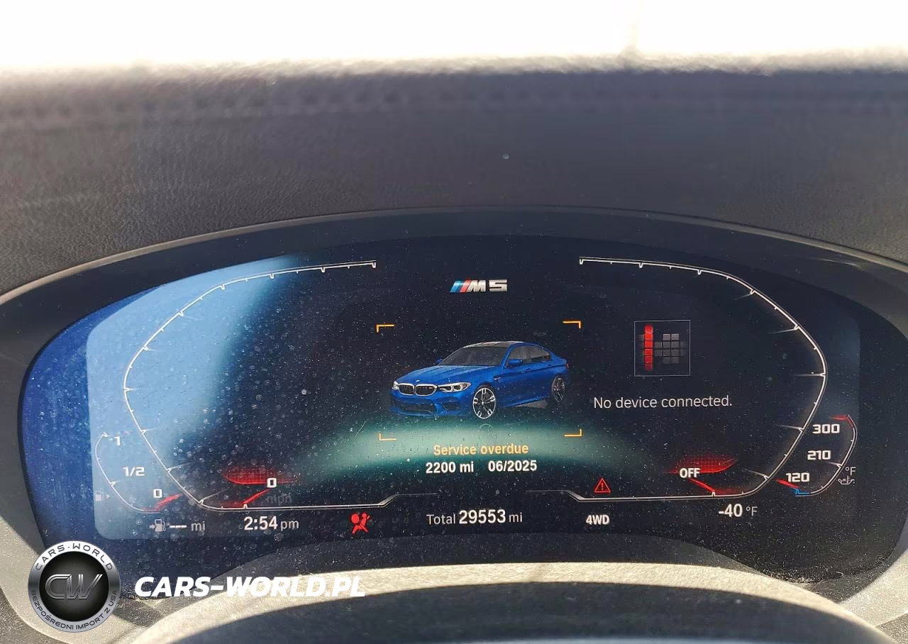 2020 BMW M5 Base VIN:WBSJF0C0XLCE48324 - 9