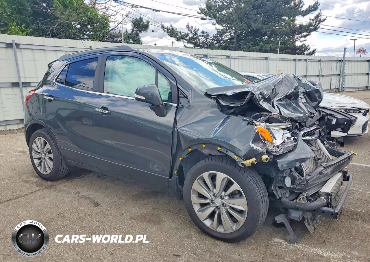 2018 Buick Encore Preferred VIN:KL4CJASB5JB555590 - 4