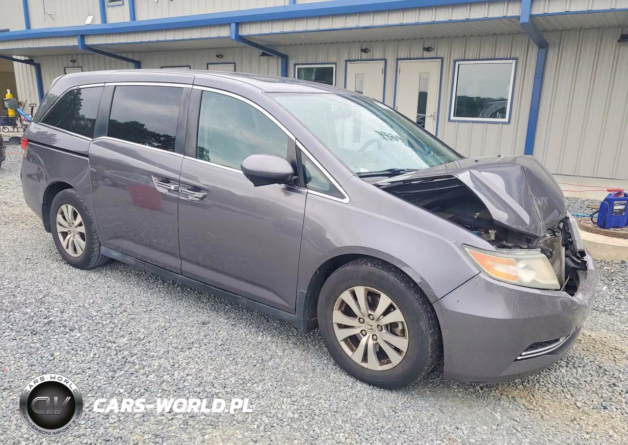 2015 Honda Odyssey Exl VIN:5FNRL5H6XFB026930 - 4