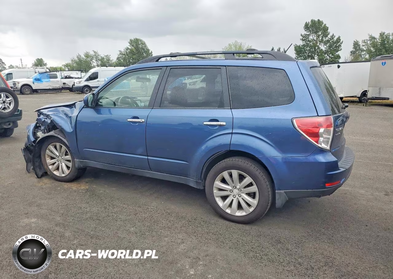 2011 Subaru Forester 2.5X Premium VIN:JF2SHADC1BH732672 - 2