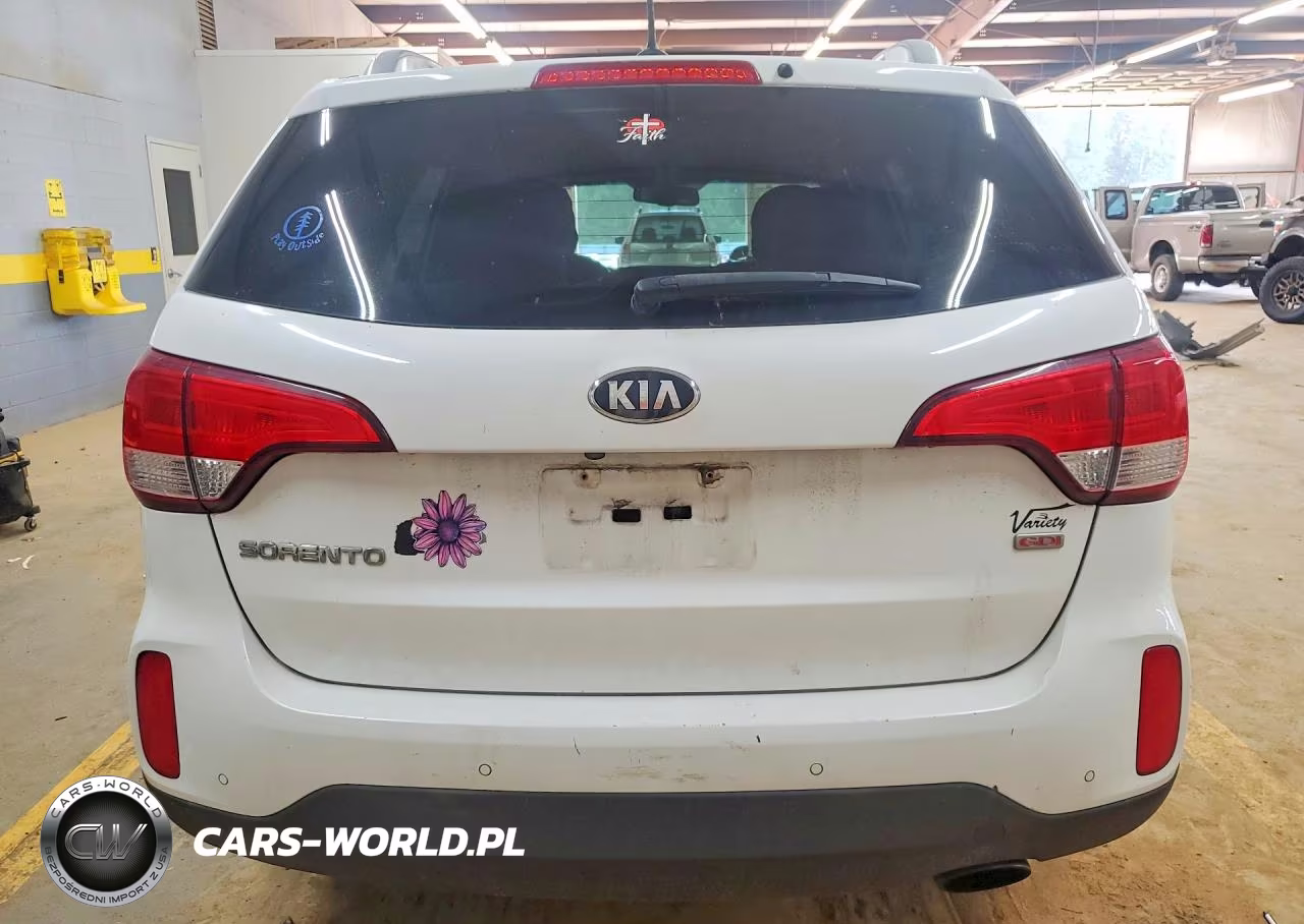 2014 Kia Sorento Lx VIN:5XYKTCA65EG505697 - 6
