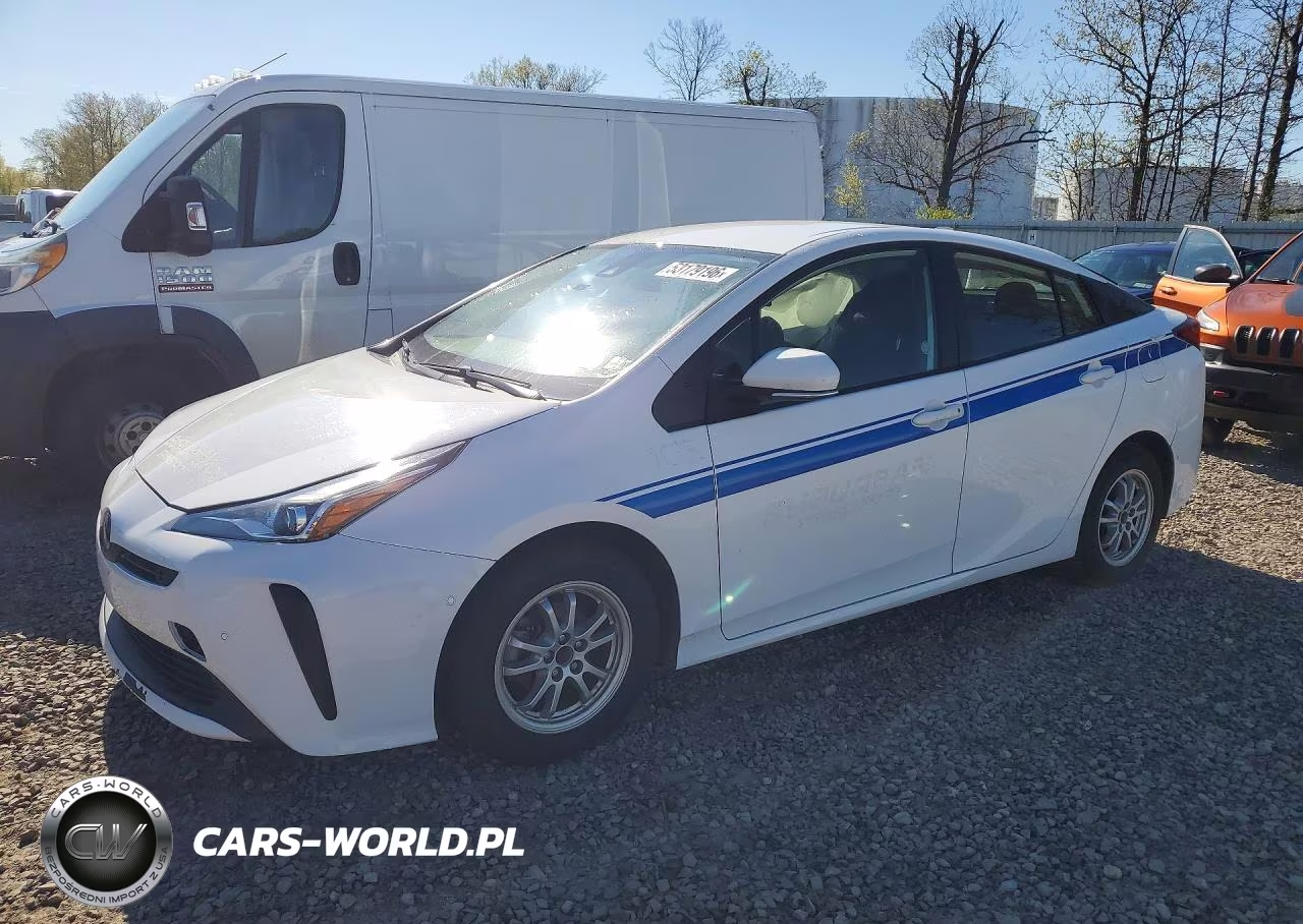 2022 Toyota Prius Le – zdjęcie 1 z 13