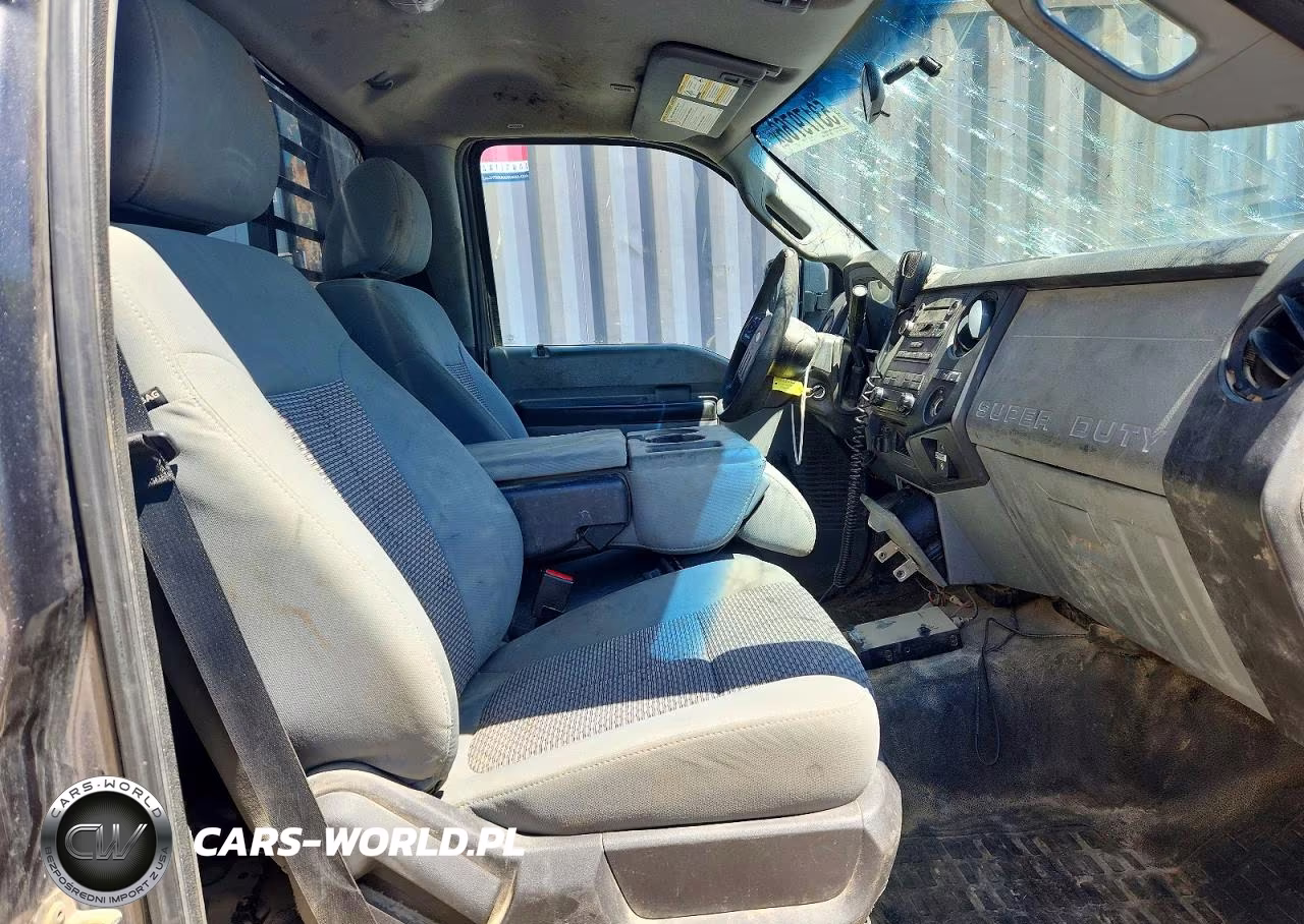 2015 Ford F250 Super Duty VIN:1FTBF2B61FED54819 - 10
