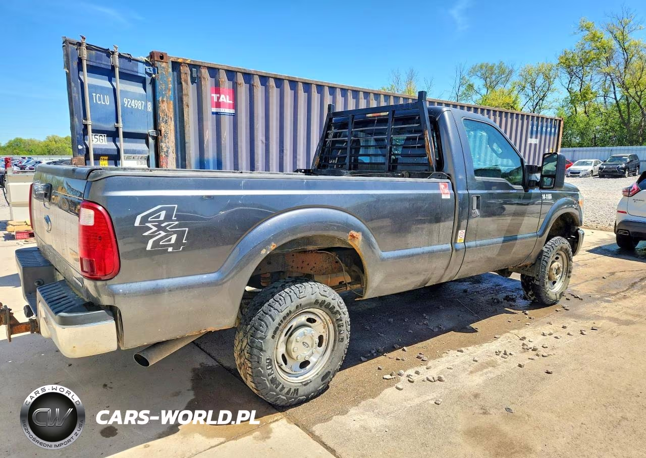 2015 Ford F250 Super Duty VIN:1FTBF2B61FED54819 - 3