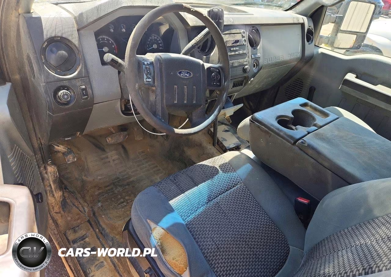 2015 Ford F250 Super Duty VIN:1FTBF2B61FED54819 - 8