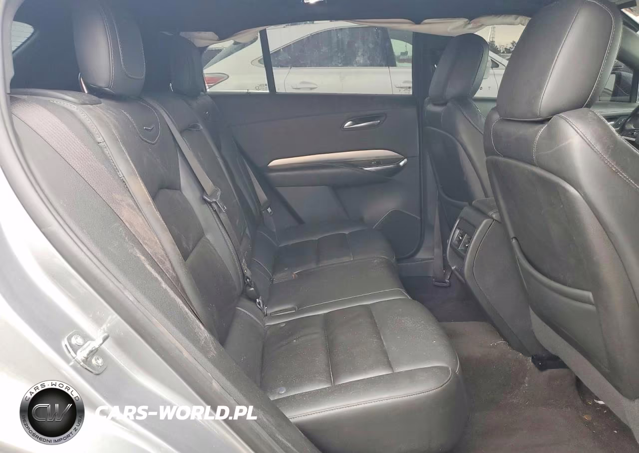 2023 Cadillac Xt4 Premium Luxury VIN:1GYFZCR4XPF175817 - 11