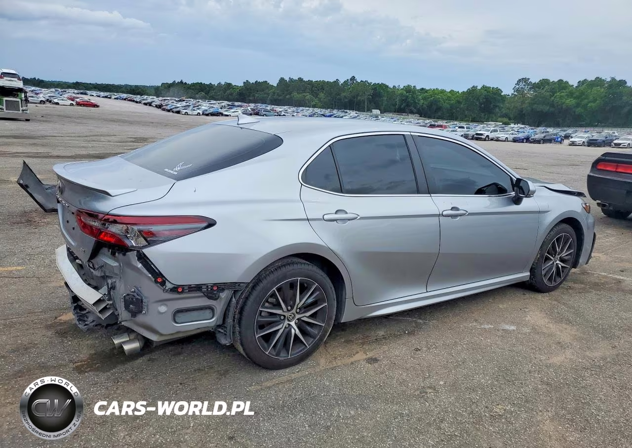2024 Toyota Camry Se VIN:4T1T11AK3RU852439 - 3