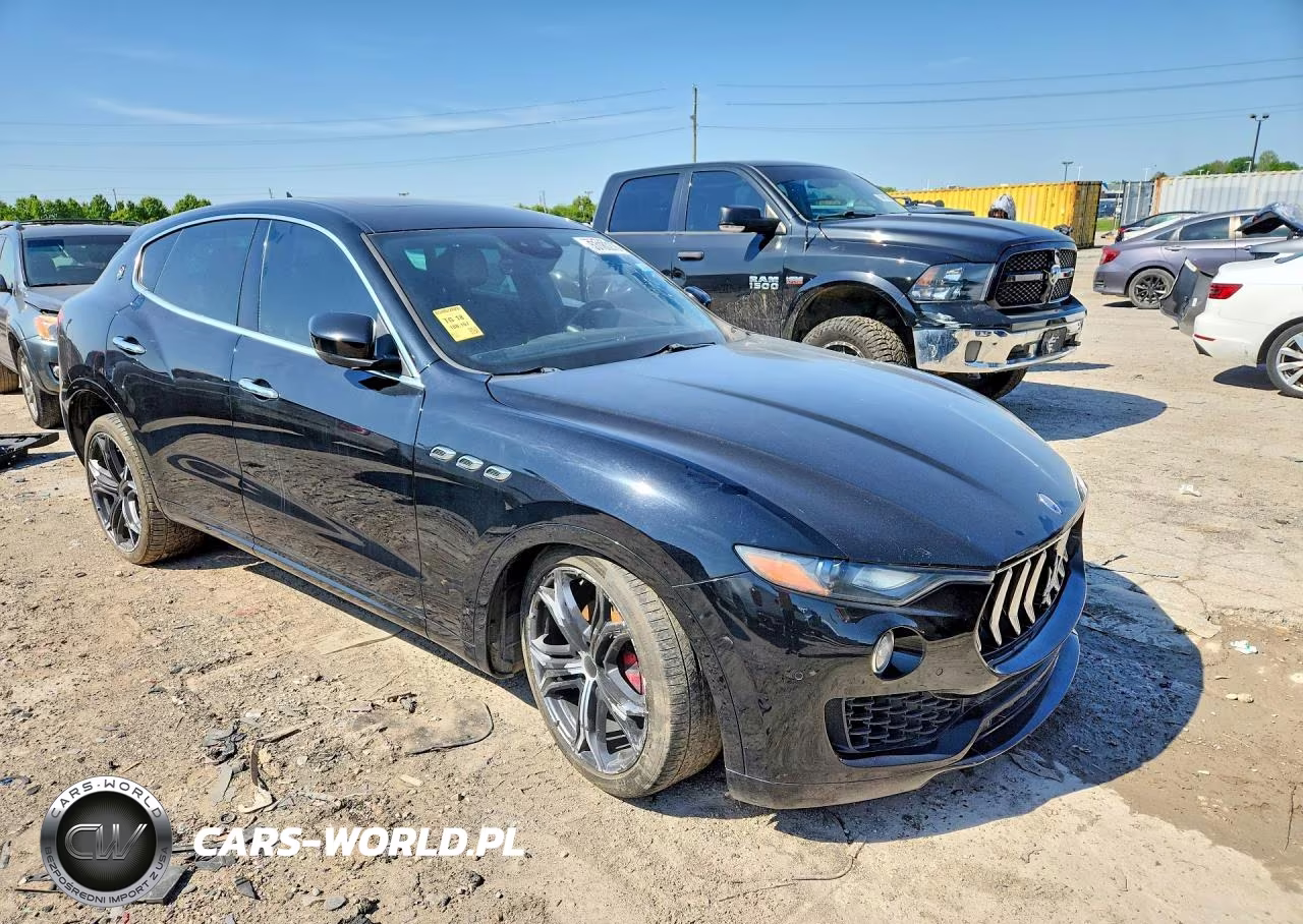 2017 Maserati Levante VIN:ZN661XUAXHX248129 - 4