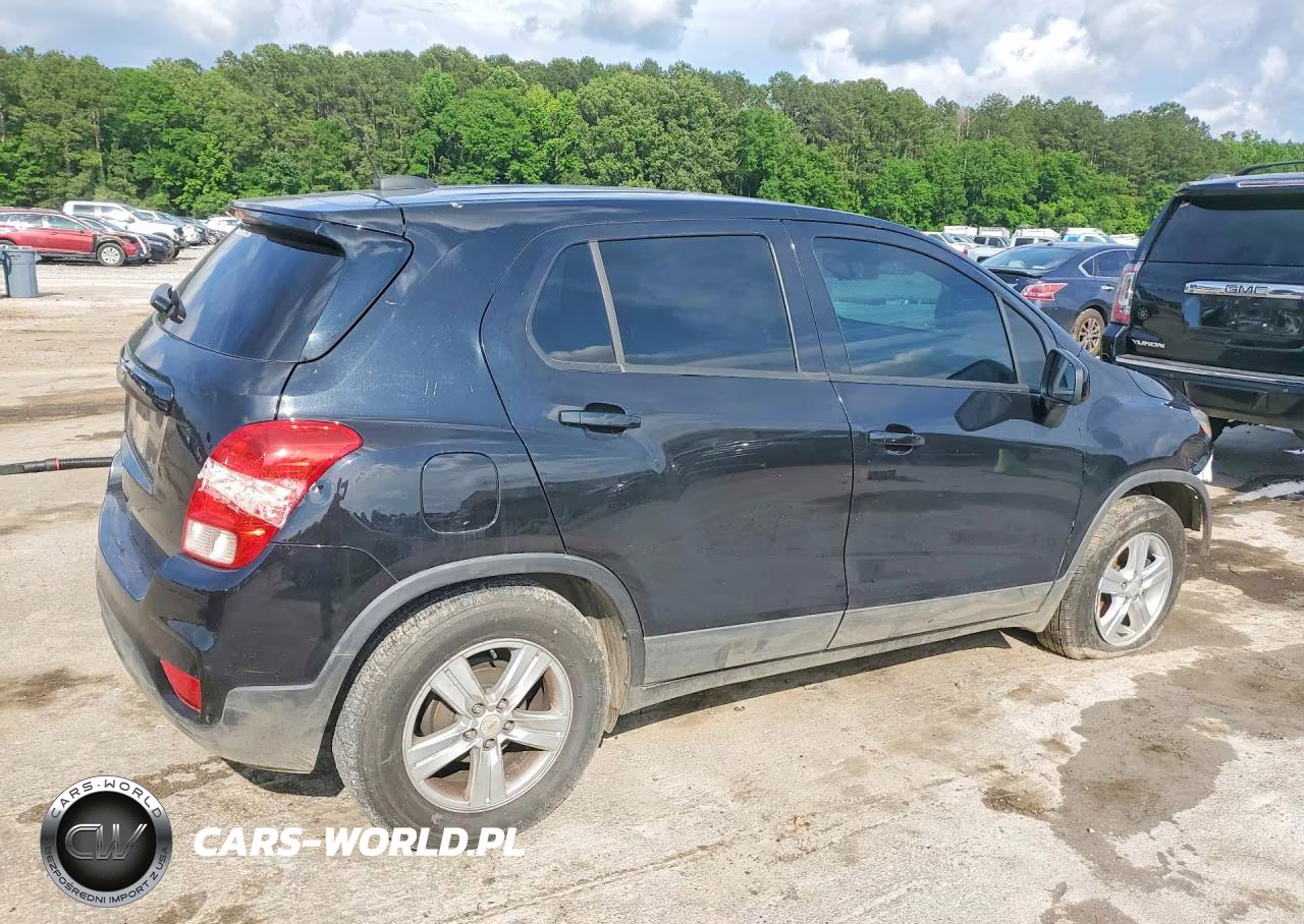 2020 Chevrolet Trax Ls VIN:KL7CJKSB7LB328252 - 3