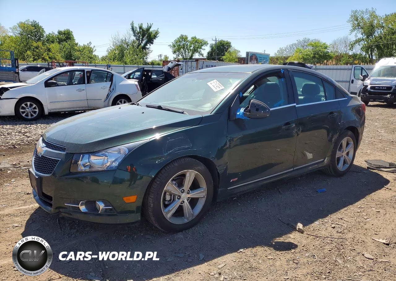 2014 Chevrolet Cruze Lt – zdjęcie 1 z 12