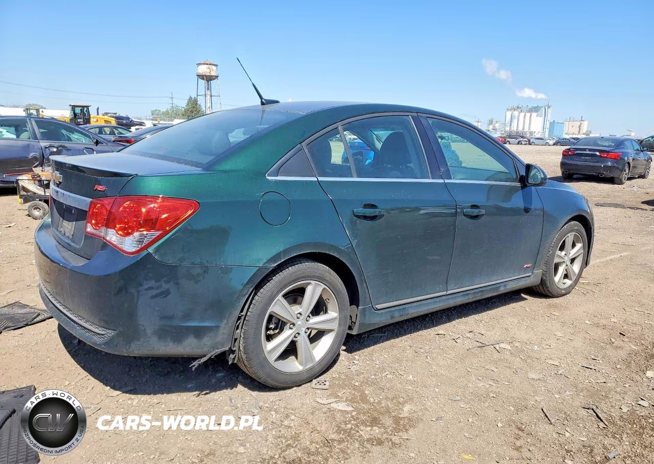 2014 Chevrolet Cruze Lt VIN:1G1PE5SB6E7423572 - 3