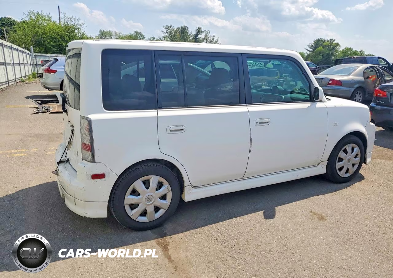 2005 Toyota Scion Xb VIN:JTLKT324650214391 - 3