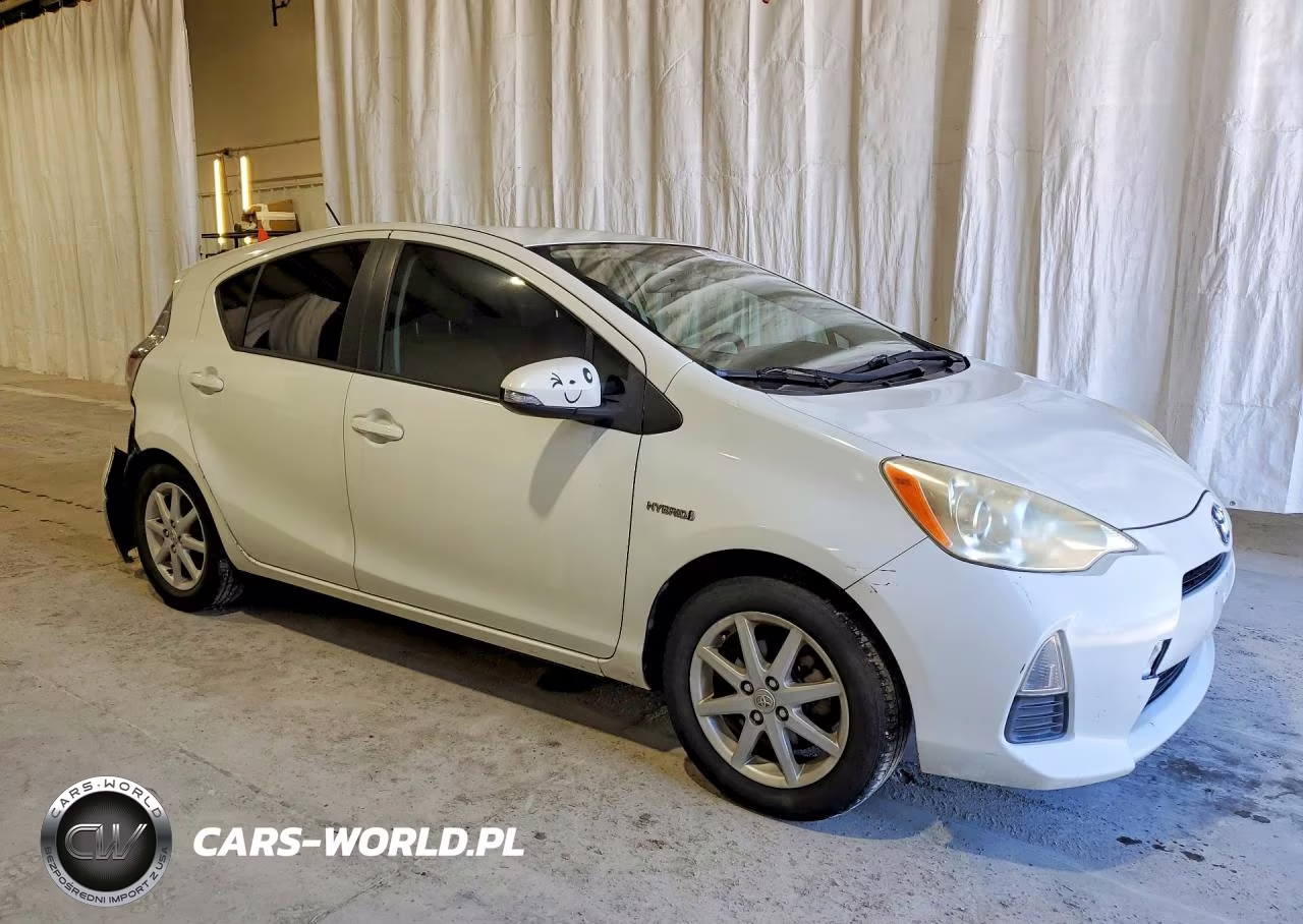 2012 Toyota Prius VIN:JTDKDTB37C1010691 - 4