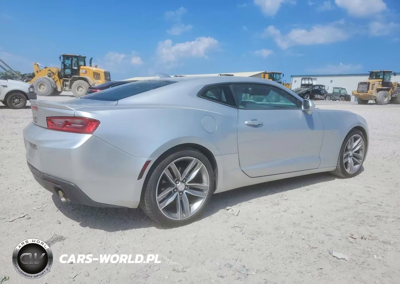 2018 Chevrolet Camaro Lt VIN:1G1FB1RS7J0155671 - 3