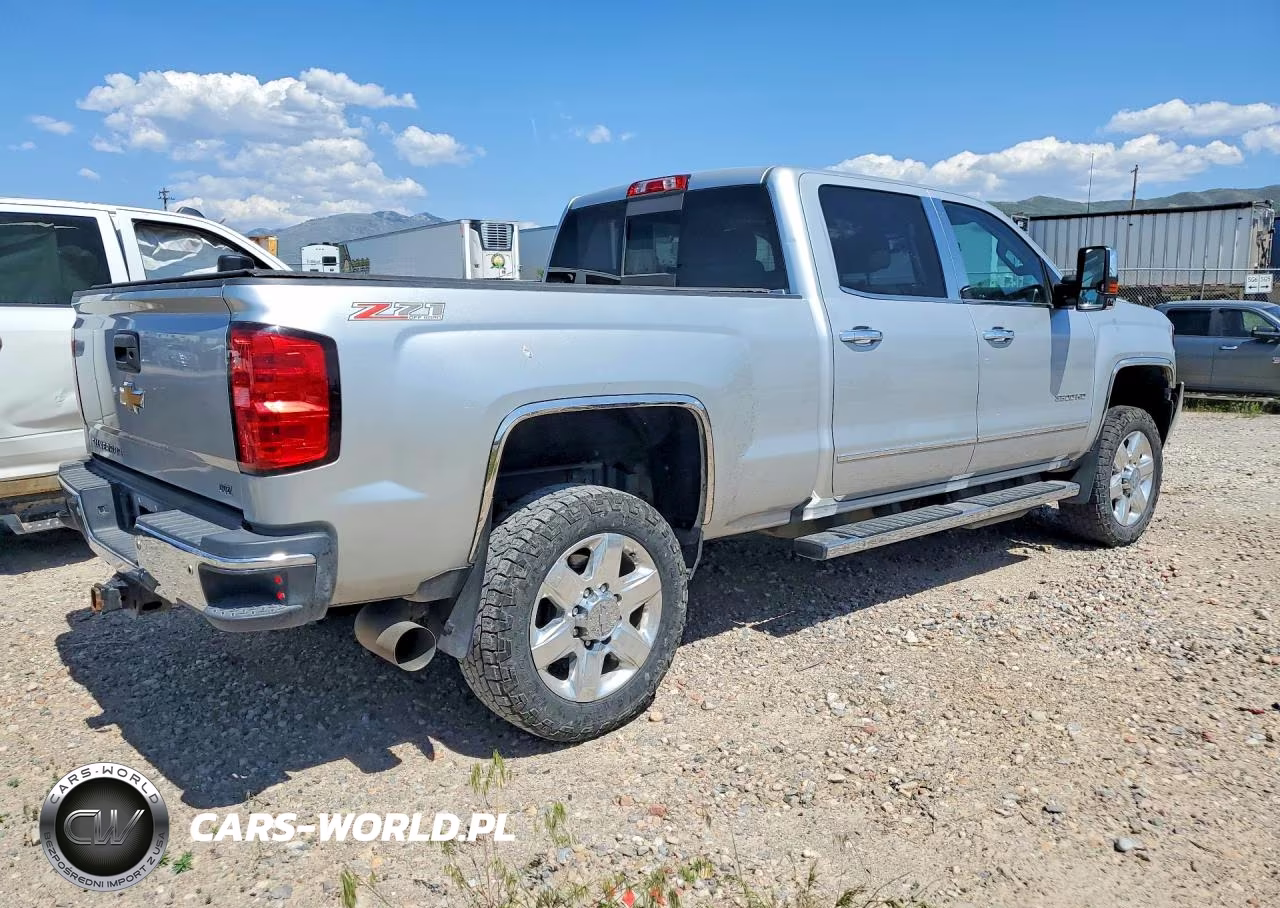 2018 Chevrolet Silverado K3500 Ltz VIN:1GC4K0CY4JF216588 - 3