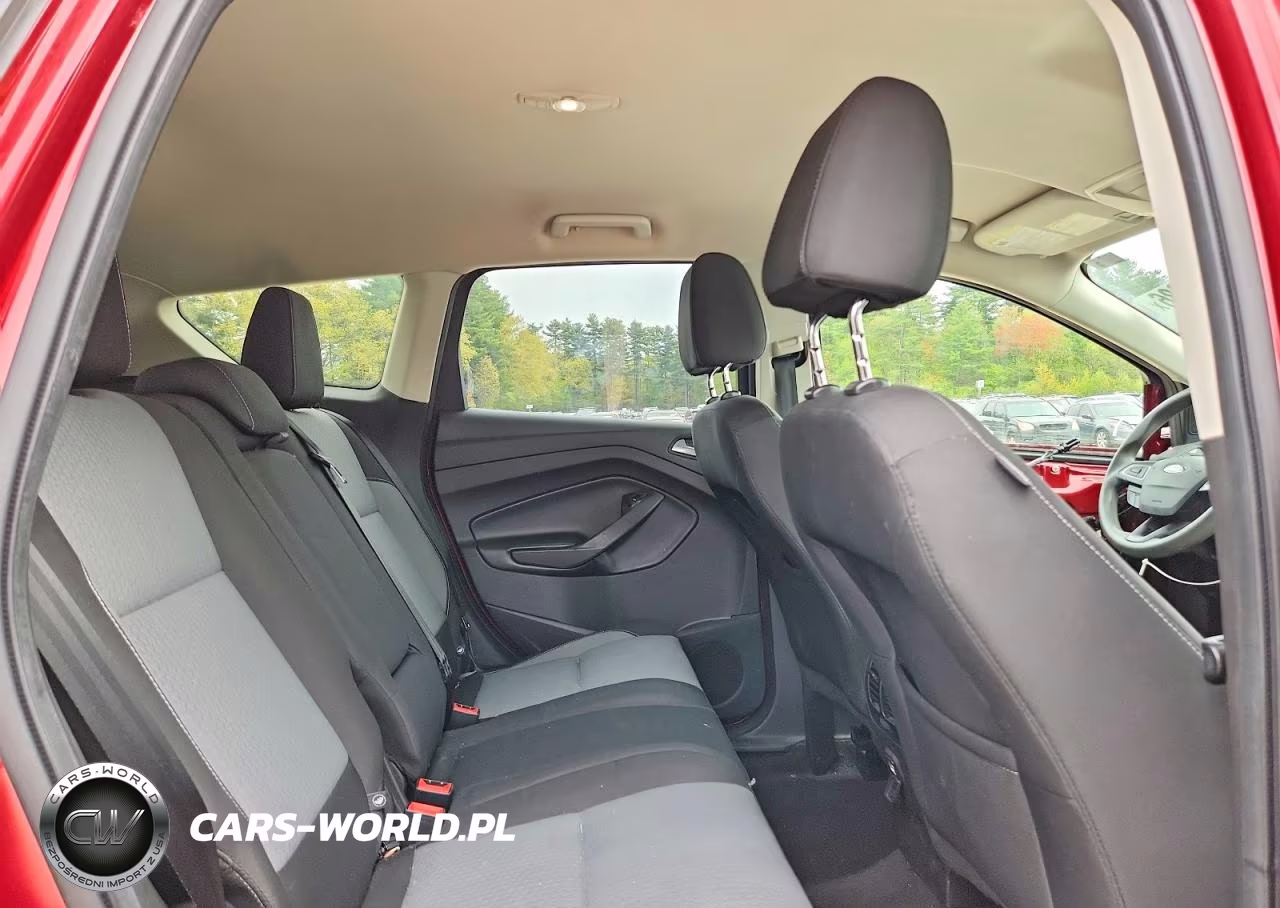 2017 Ford Escape Se VIN:1FMCU9GDXHUC57715 - 11